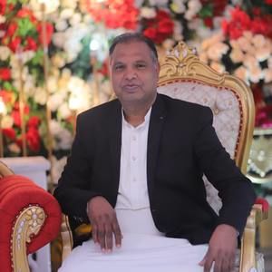 Meet your Posher, Abid